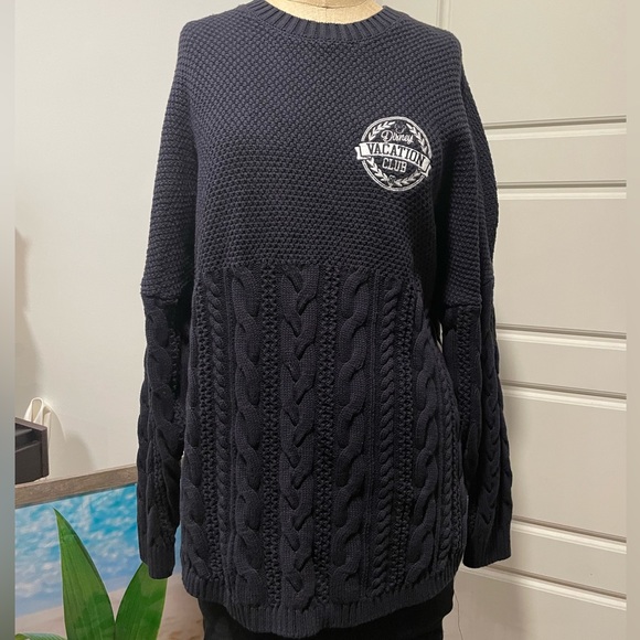 Disney Vacation Club Adult Sweater Spirit Jersey - Picture 2 of 10